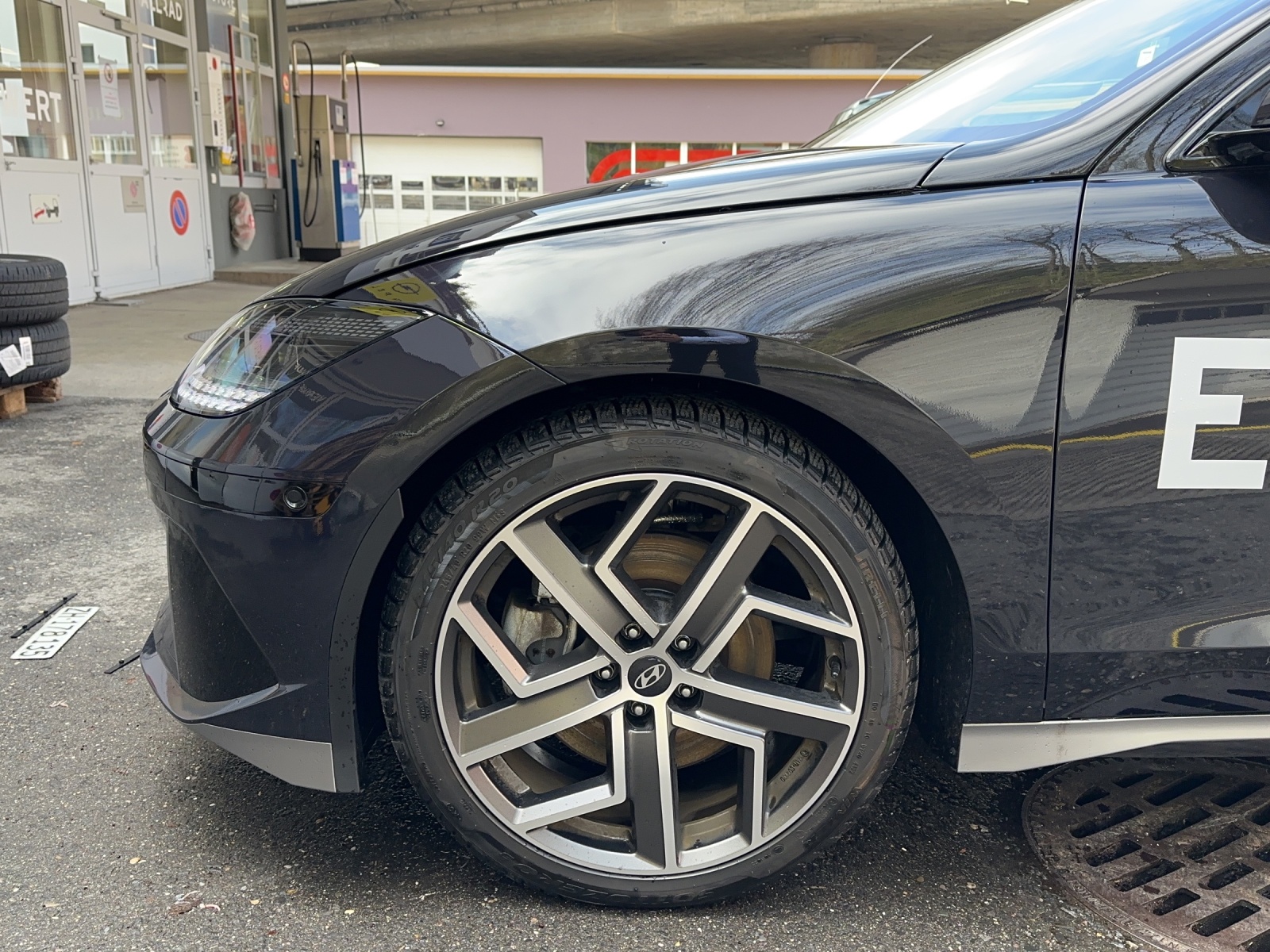 Hyundai Ioniq 6 Launch Edition 4WD