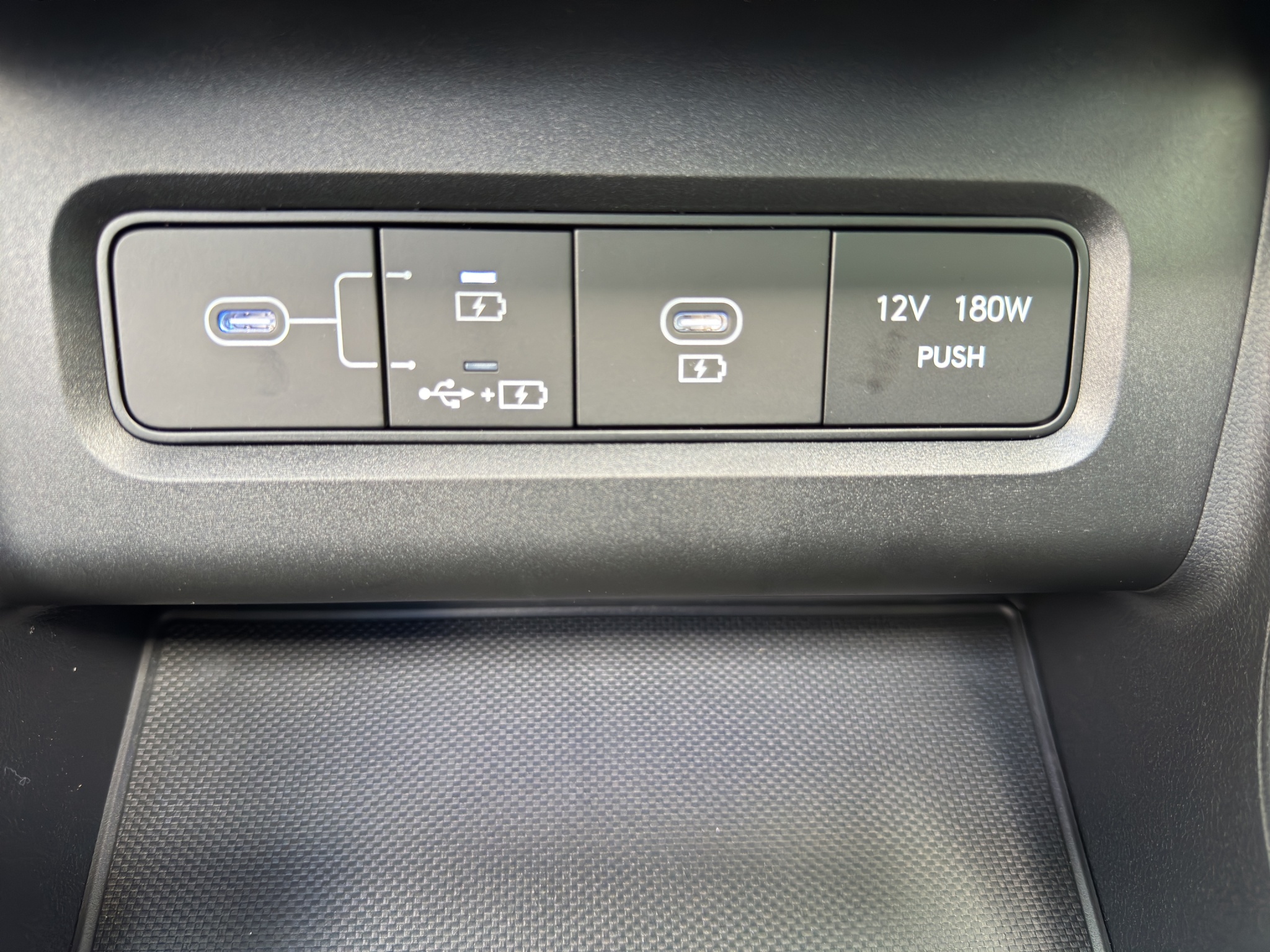 Hyundai Tucson 1.6 T-GDi HEV Swiss Edition 4WD