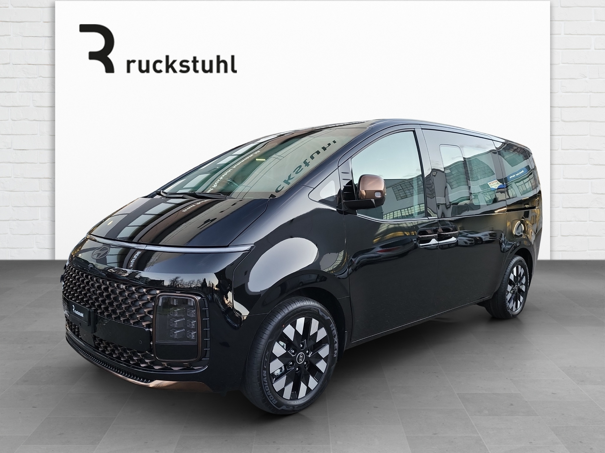 Hyundai Staria Premium 1.6 GDi HEV Vertex