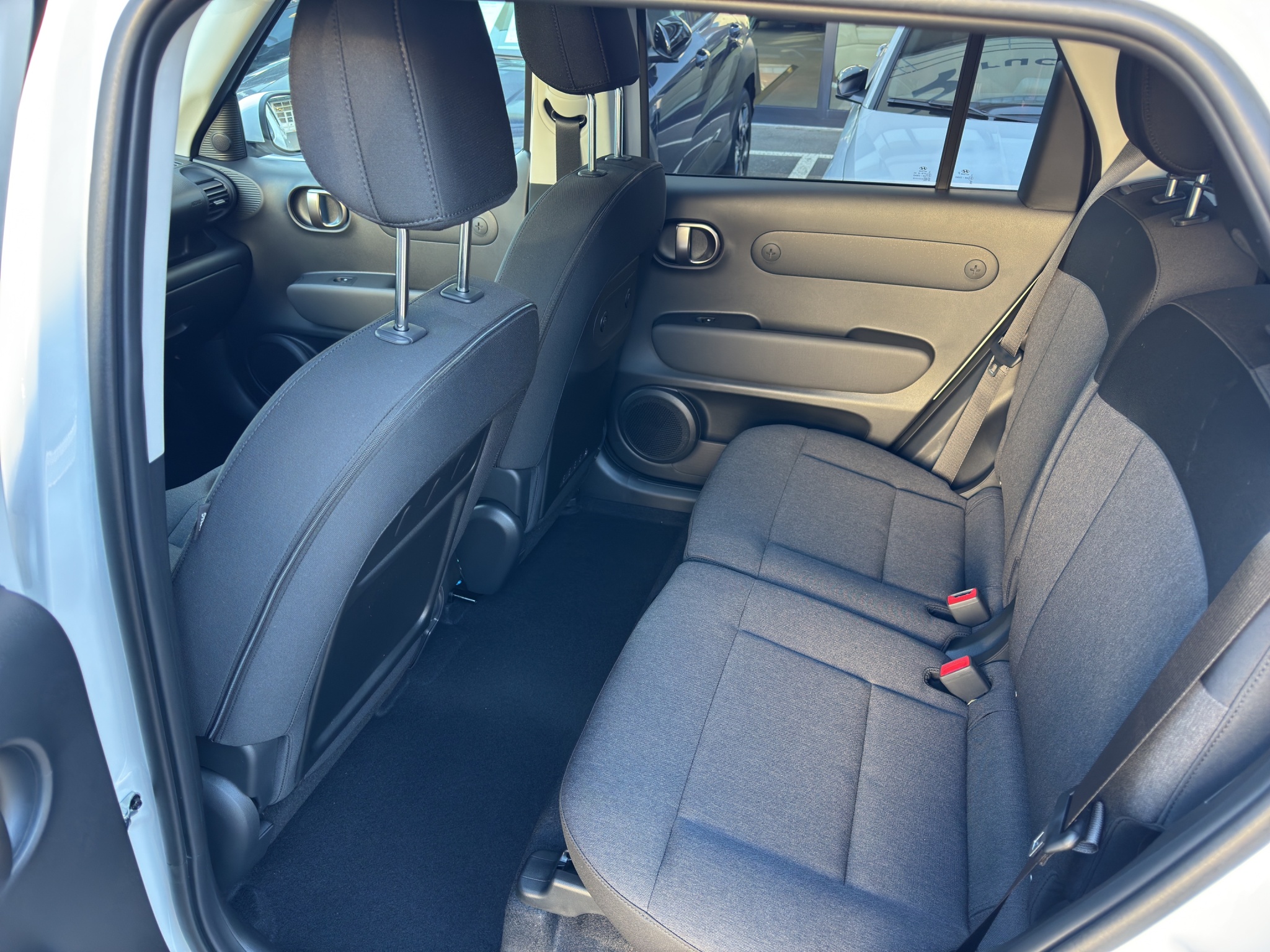 Hyundai Inster Electric Amplia