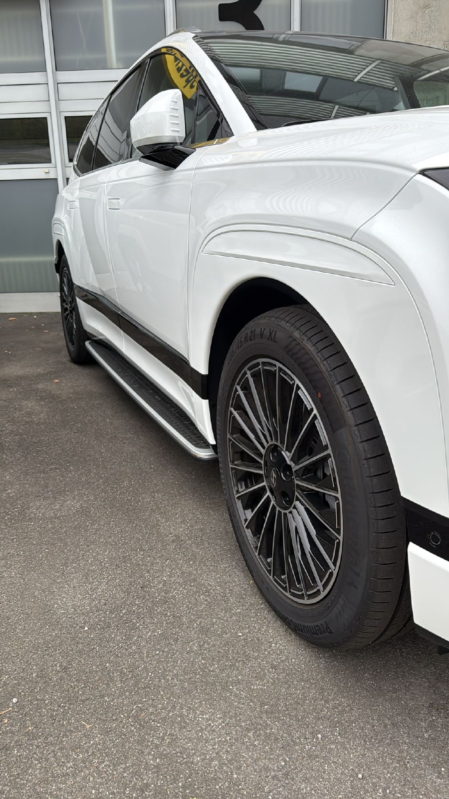 Hyundai Ioniq 9 Calligraphy 4WD