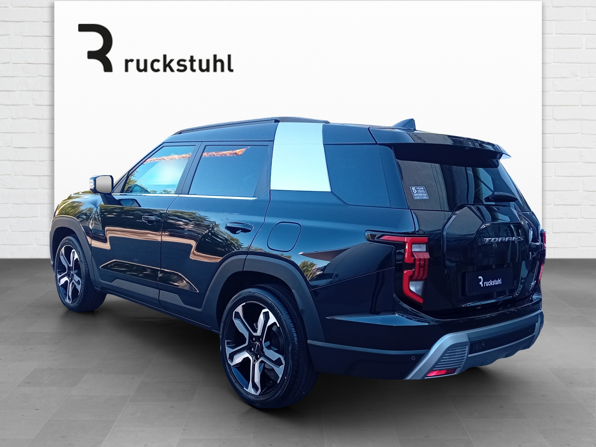 KGM Torres 1.5 T-Gdi Hybrid Titanium