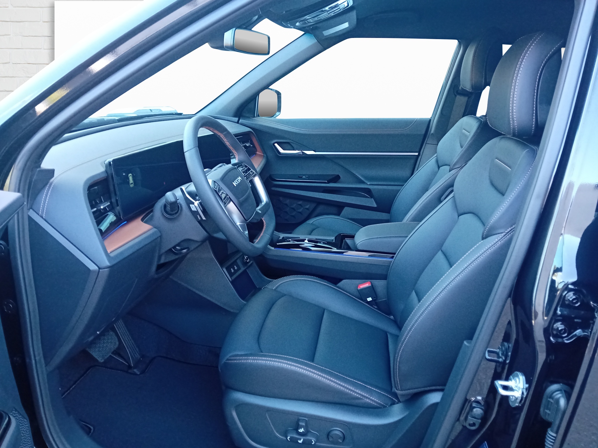 KGM Torres 1.5 T-Gdi Hybrid Titanium