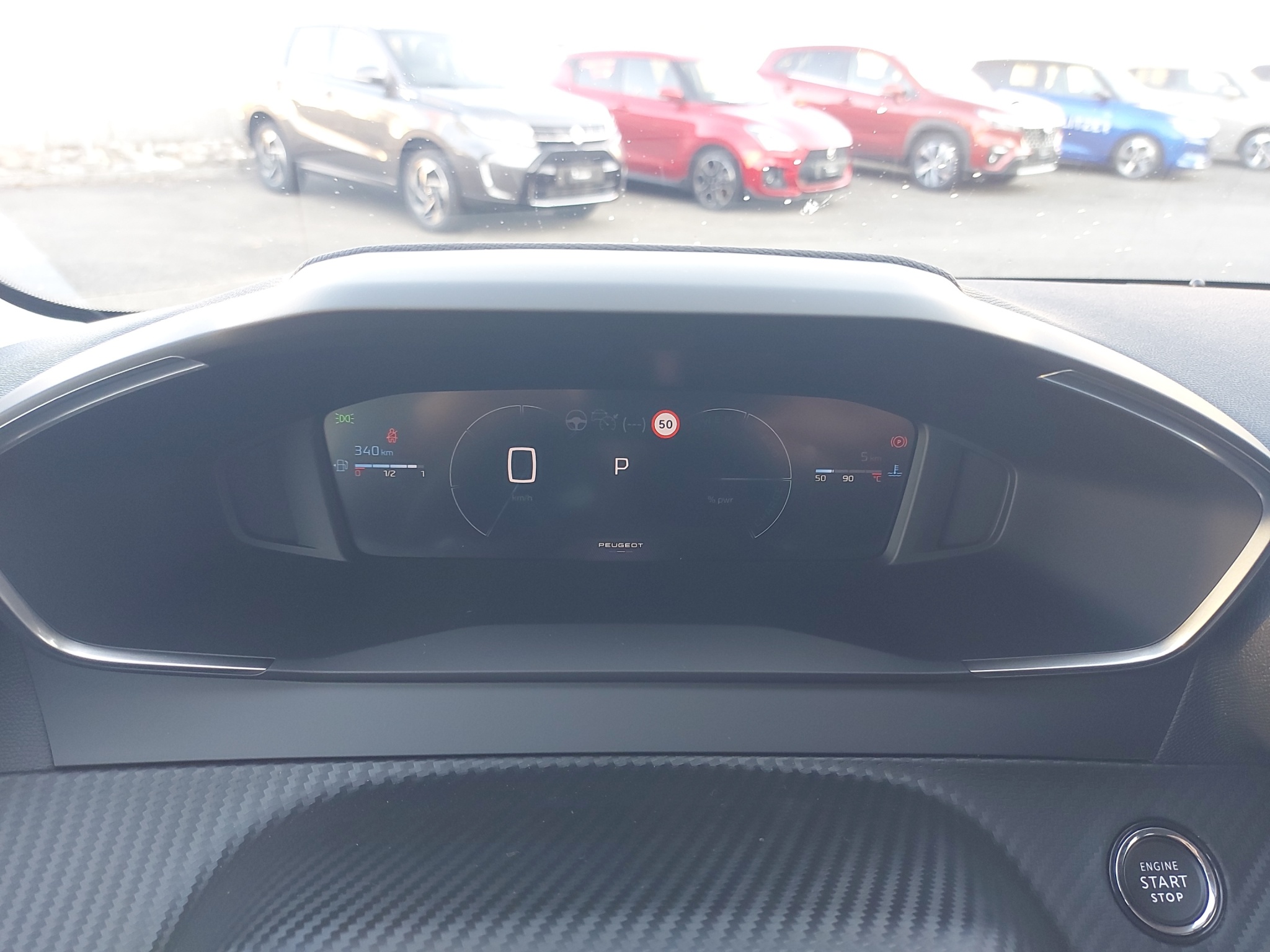 Peugeot 208 1.2 Hybrid Allure Premium