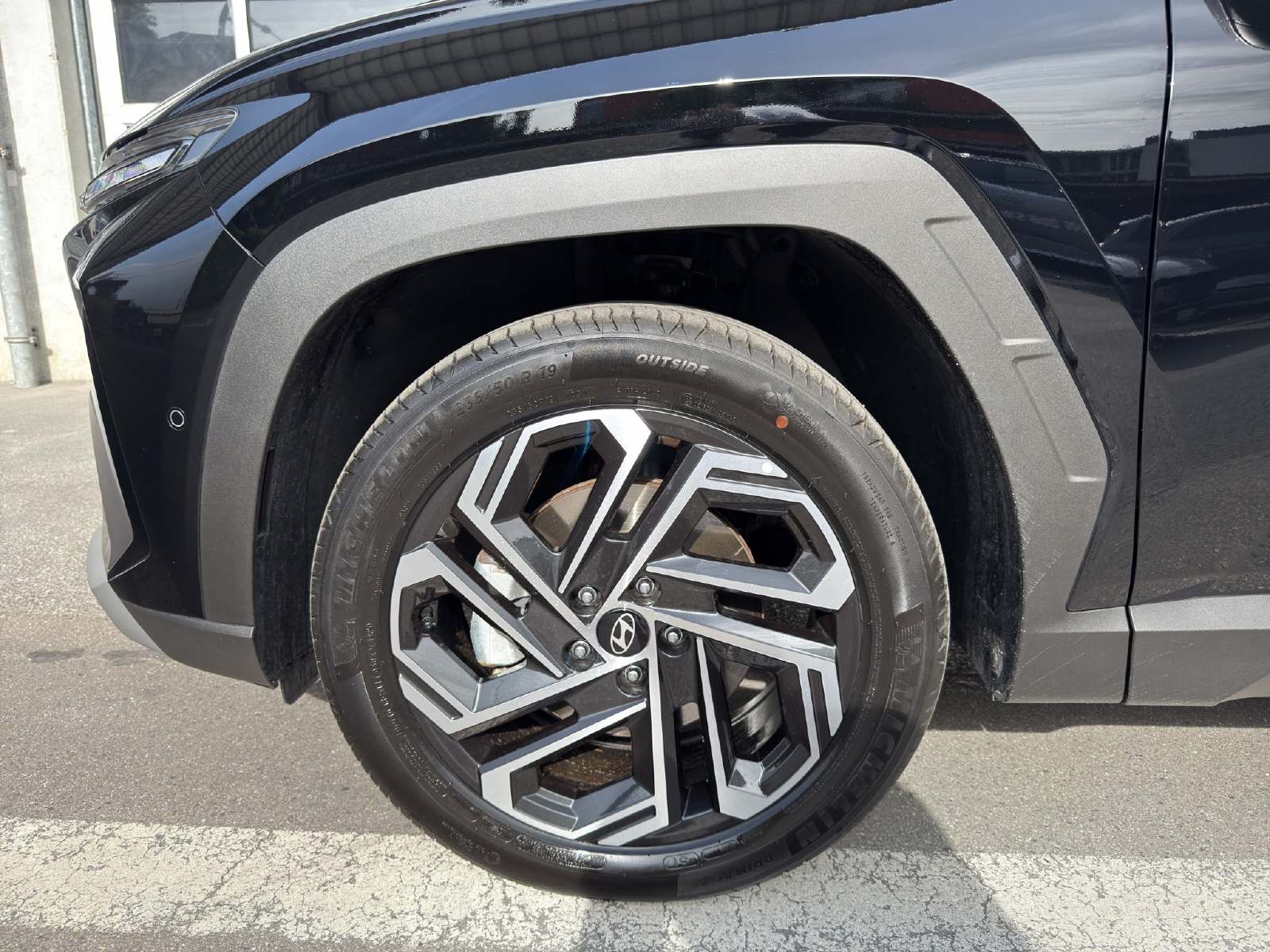 Hyundai Tucson 1.6 T-GDi HEV Vertex Swiss Edition 4WD