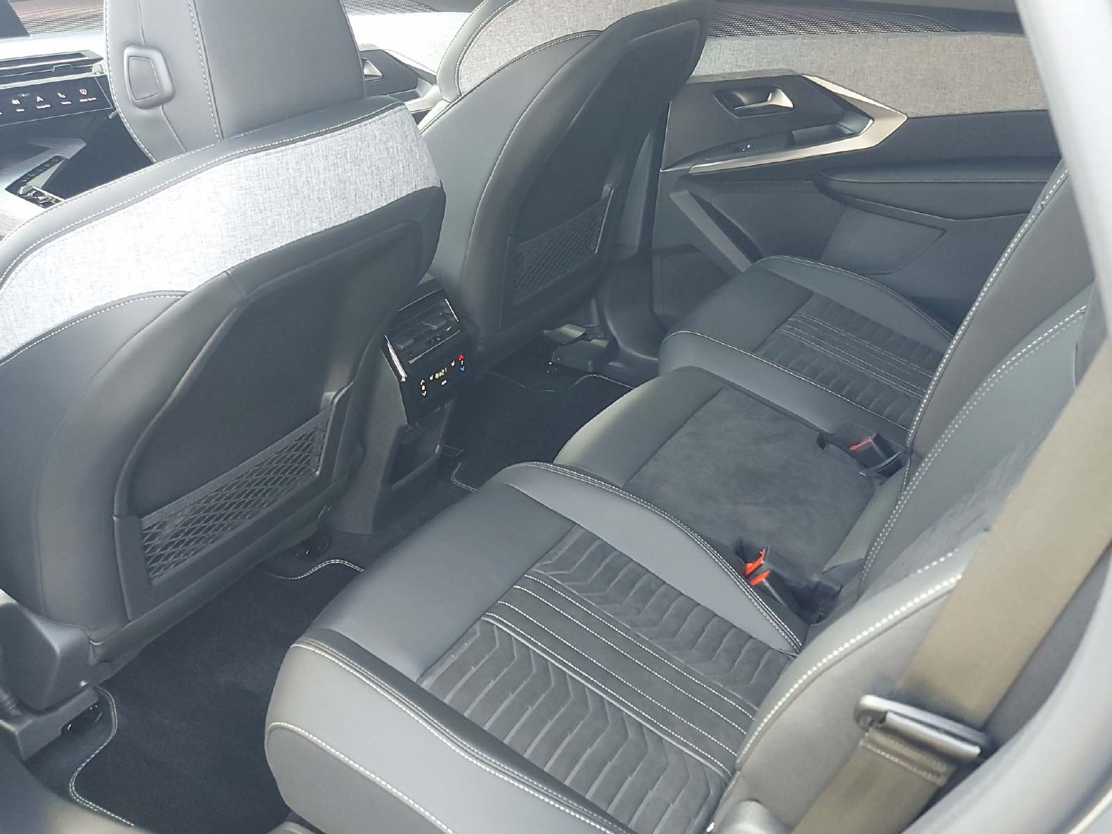 Peugeot 5008 1.6 PHEV GT