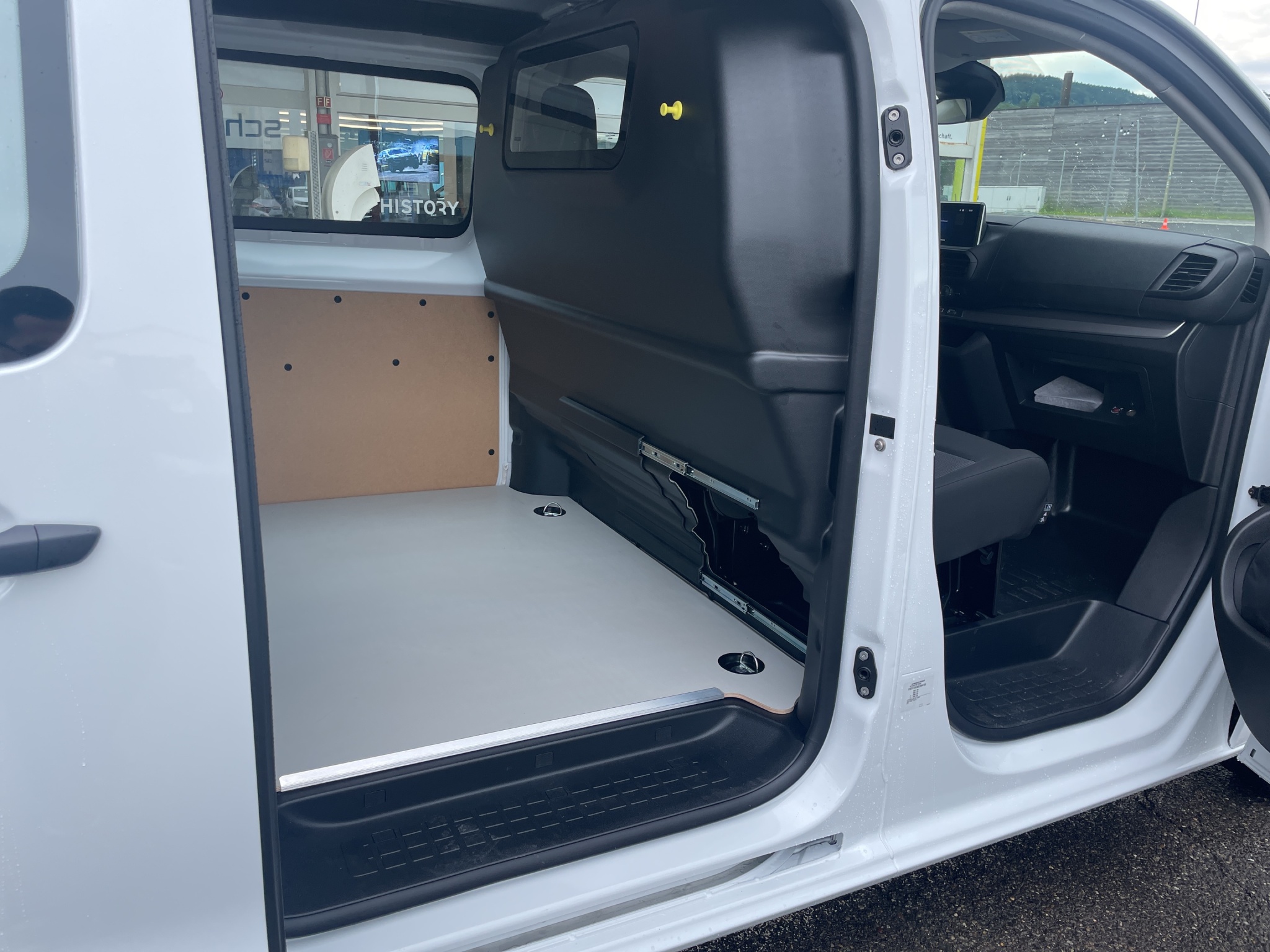 Opel Vivaro-e Cargo 75kWh