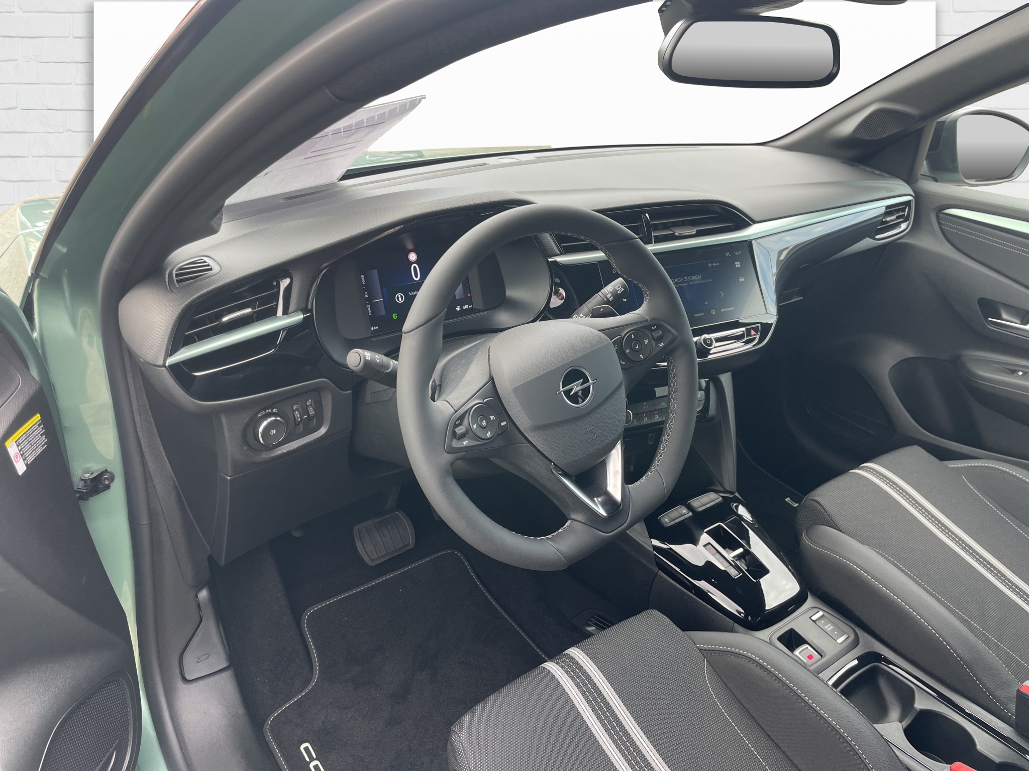 Opel Corsa 1.2 T Hybrid Sporthilfe