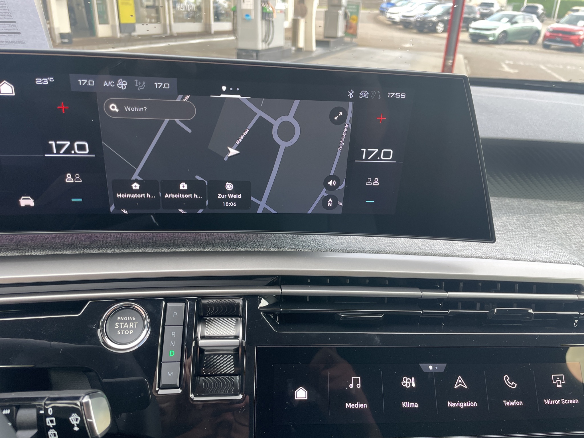Peugeot 5008 1.2 Hybrid Allure Premium