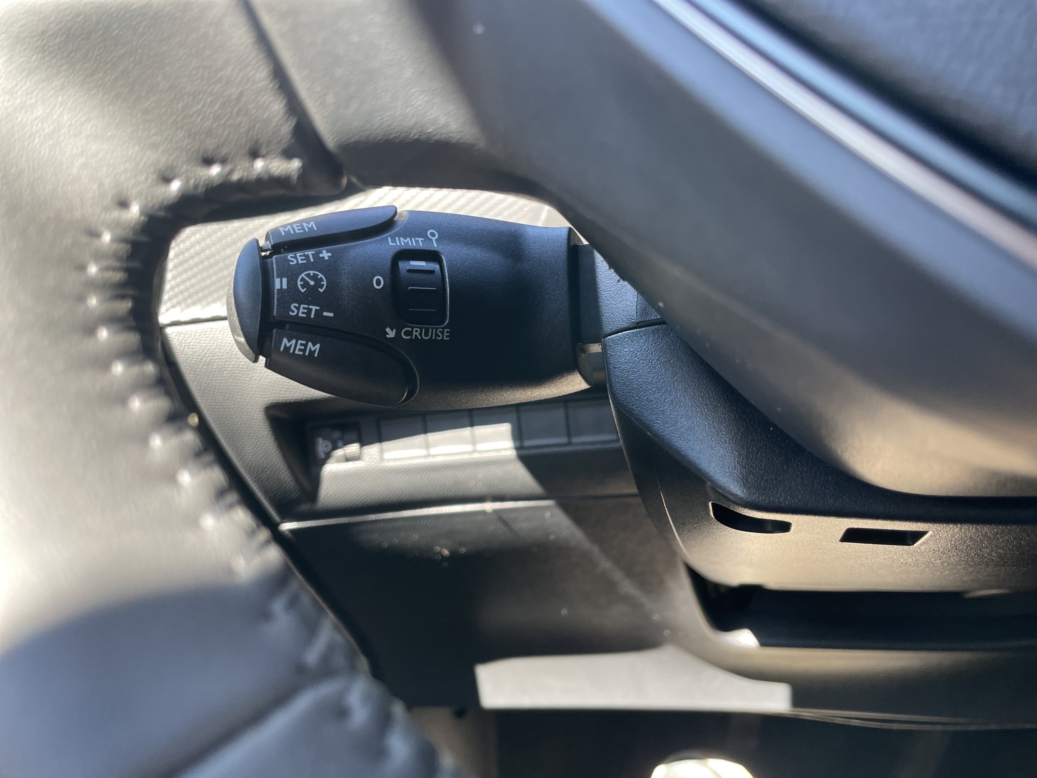 Peugeot 208 1.2 PureTech 100 Style