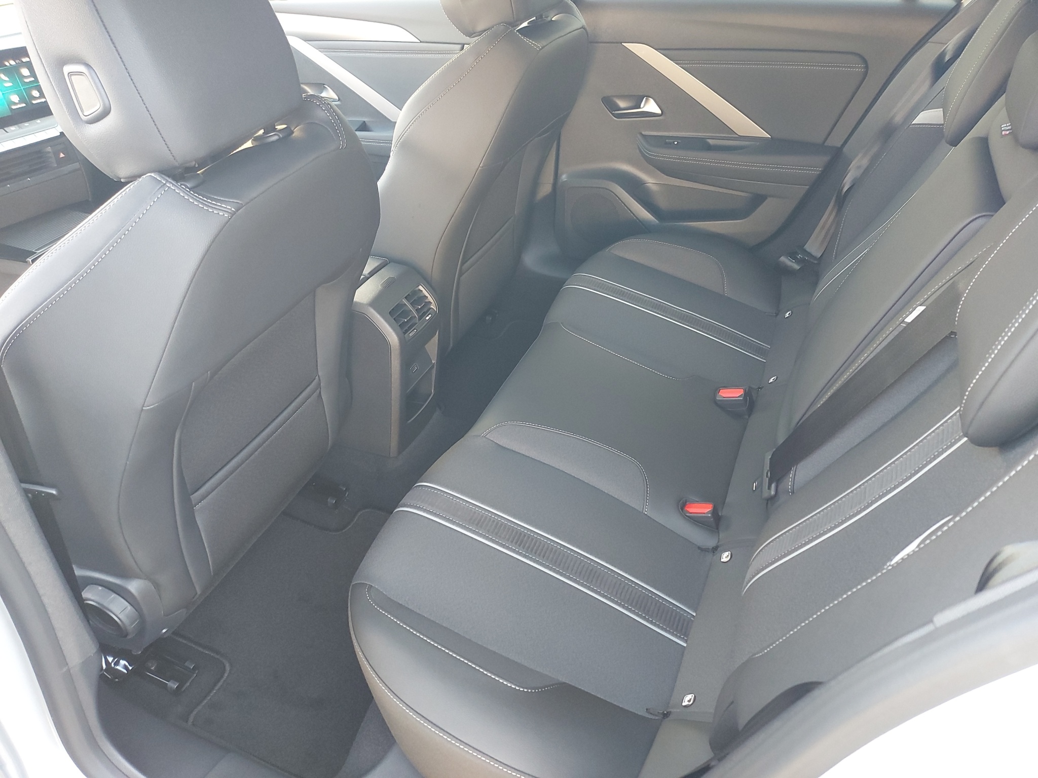 Opel Astra Sports Tourer 1.2 T Hybrid GS