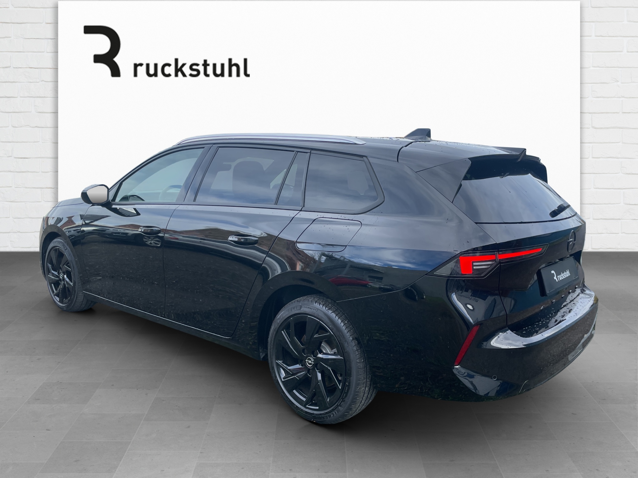 Opel Astra Sports Tourer 1.6 T PHEV 180 Swiss Plus