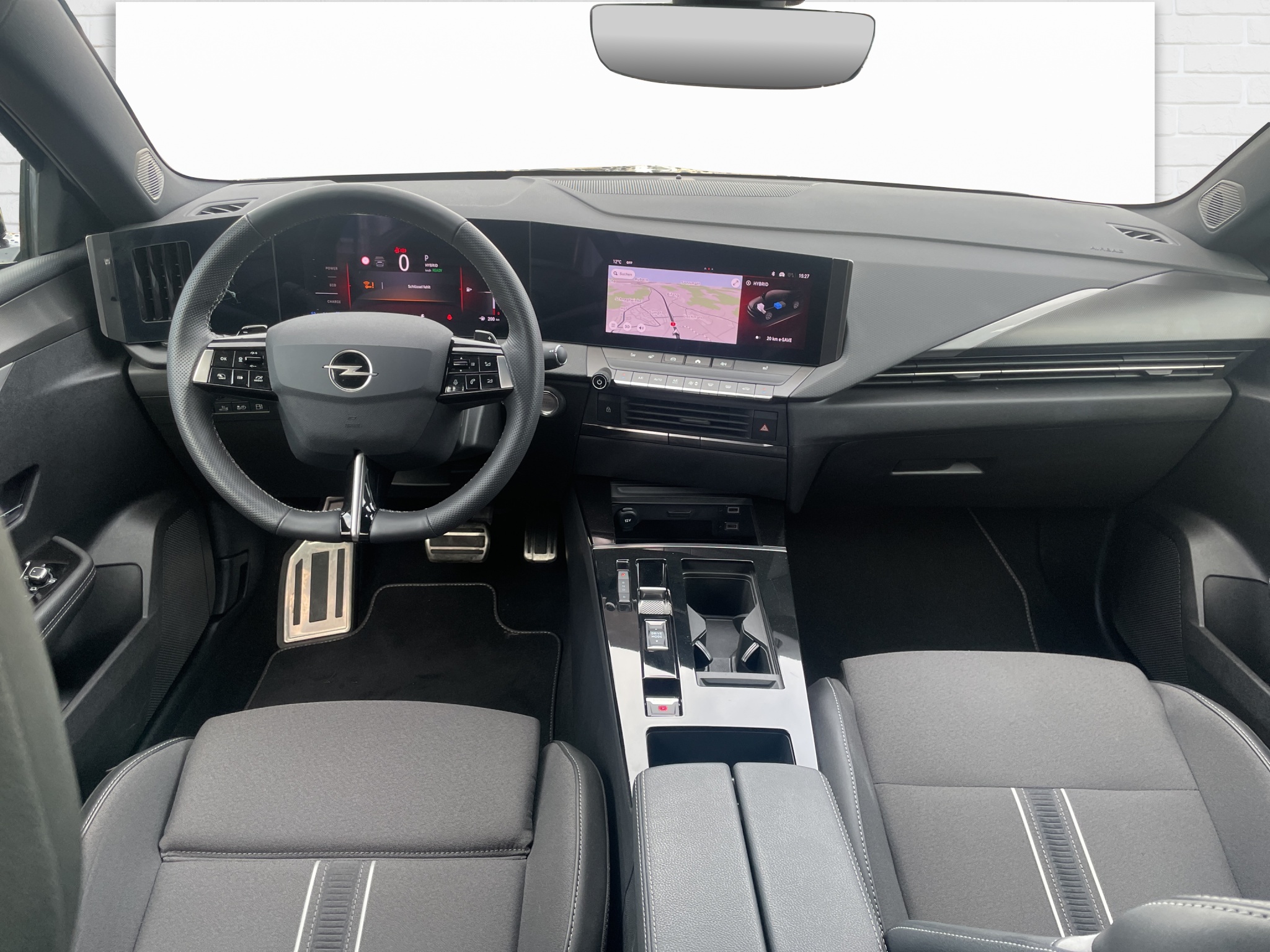 Opel Astra Sports Tourer 1.6 T PHEV 180 Swiss Plus