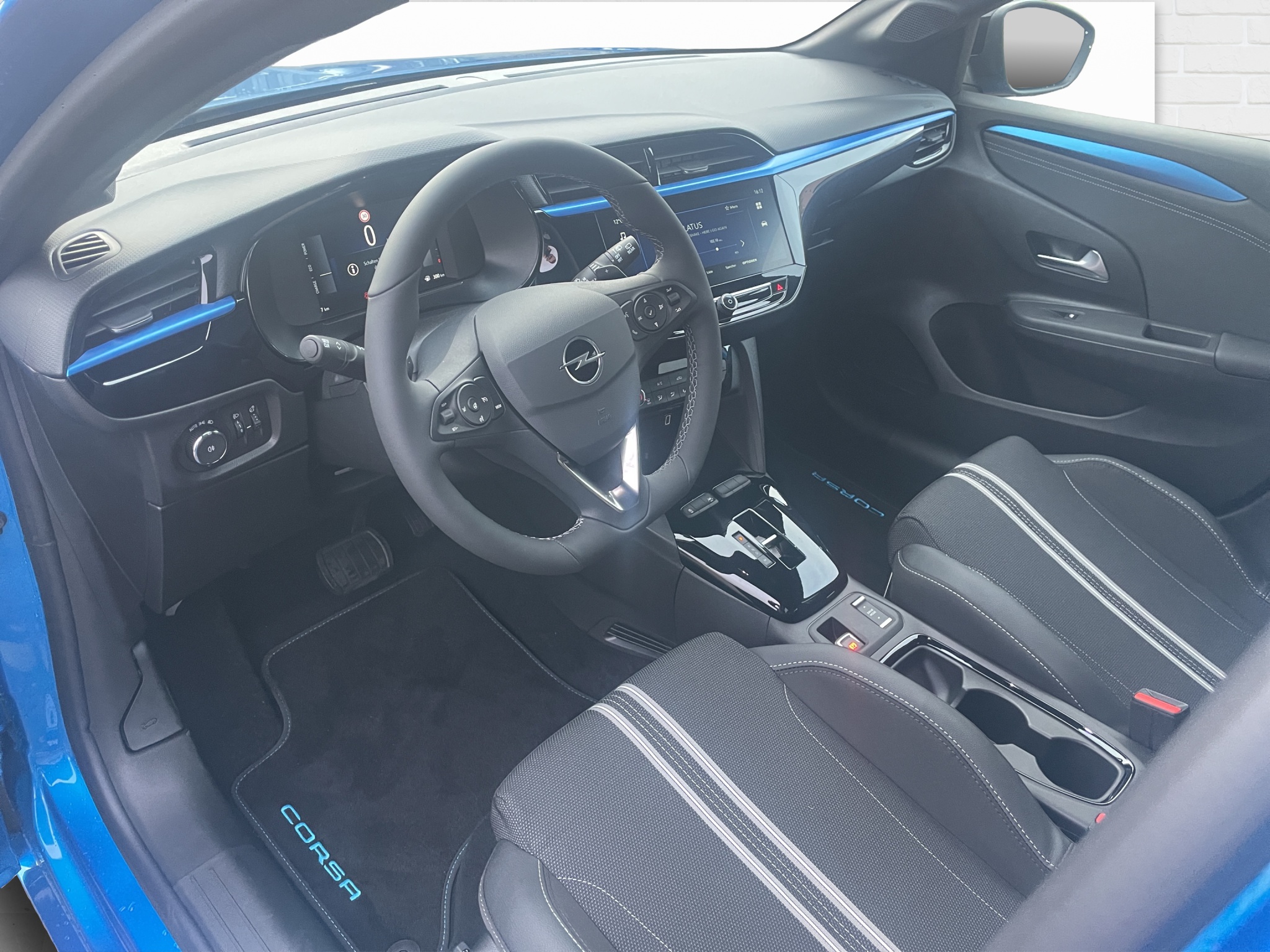 Opel Corsa 1.2 T Hybrid Sporthilfe