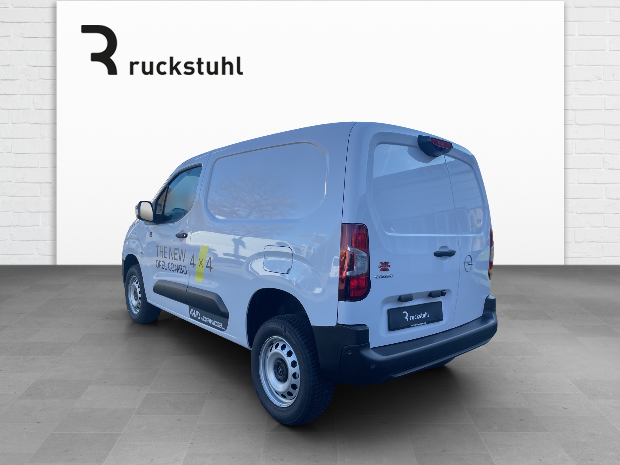 Opel Combo Cargo 2.4 t 1.5 D S/S Dangel 4x4