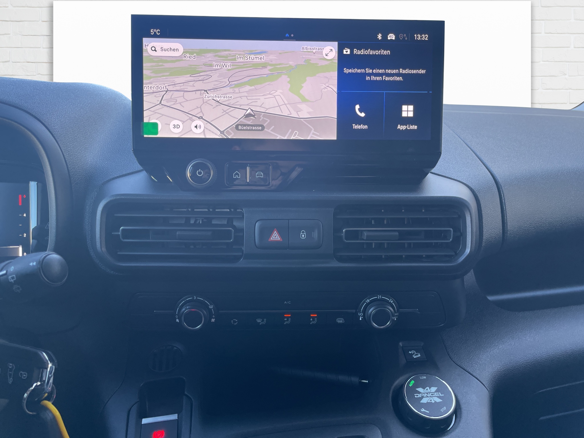 Opel Combo Cargo 2.4 t 1.5 D S/S Dangel 4x4