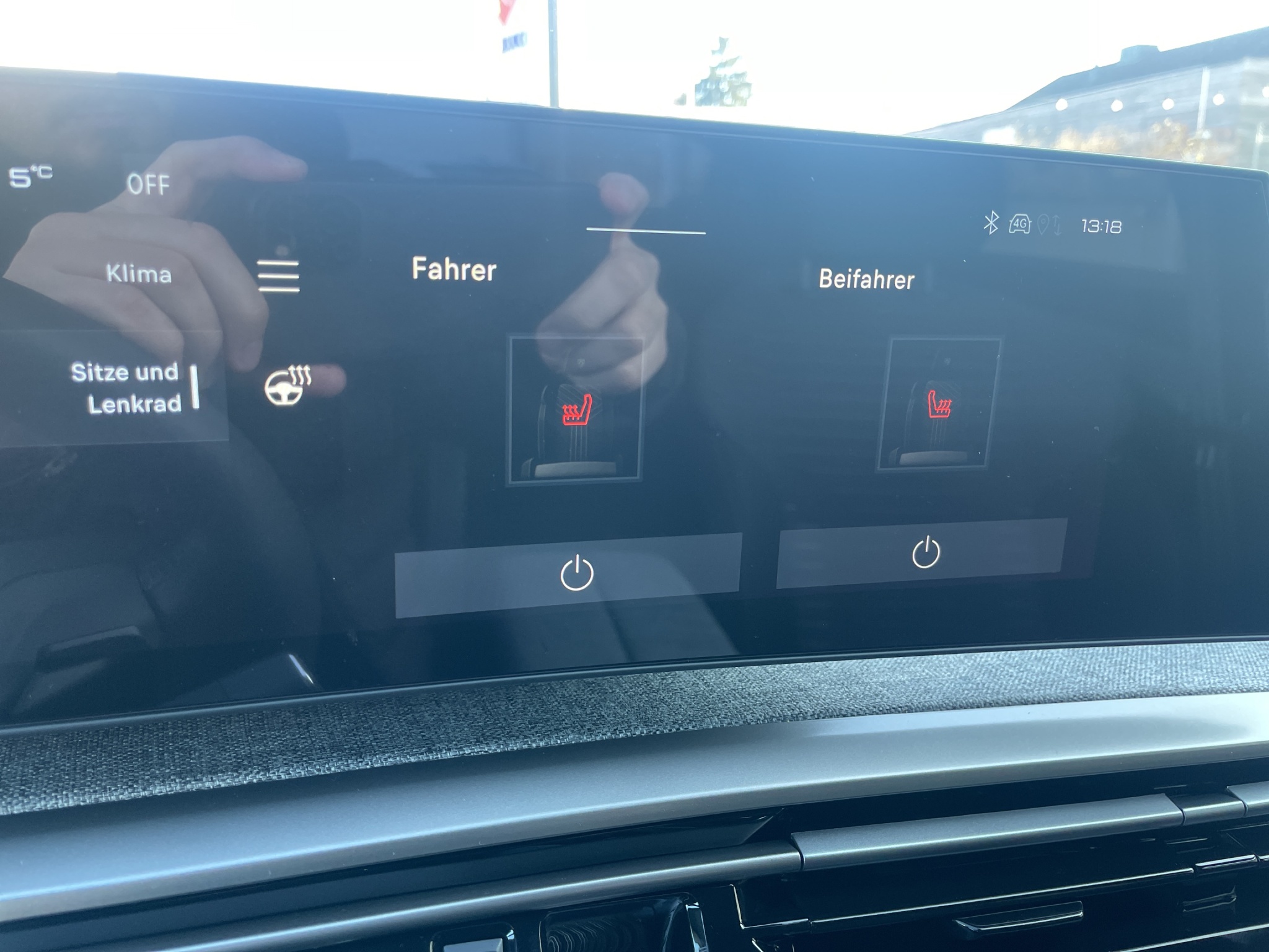 Peugeot 3008 1.2 Hybrid Allure Premium