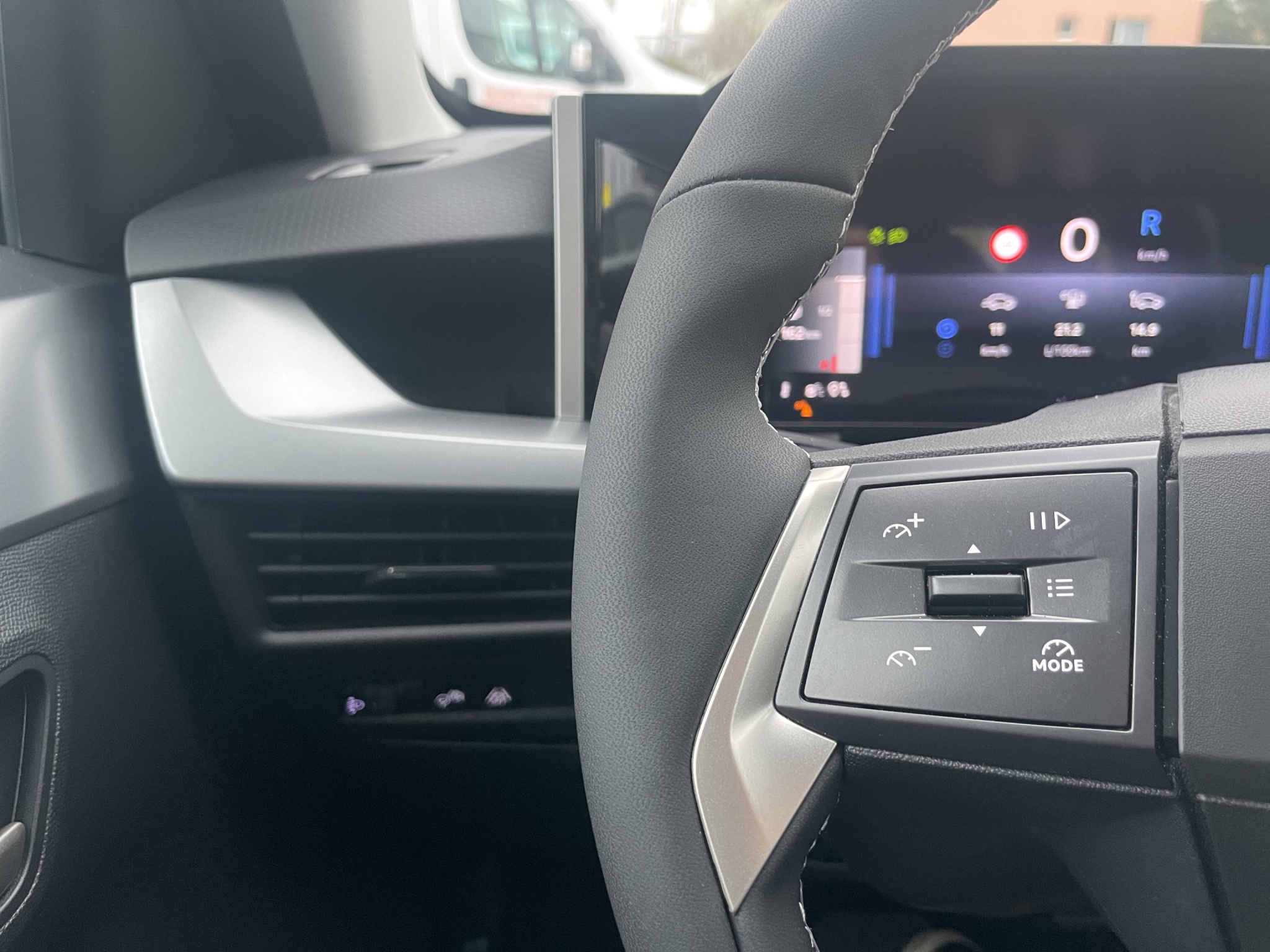 Opel Frontera 1.2 T HEV 145 GS