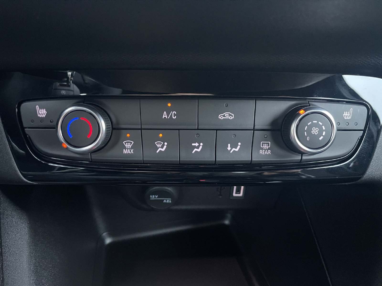 Opel Corsa 1.2 T Hybrid Viva