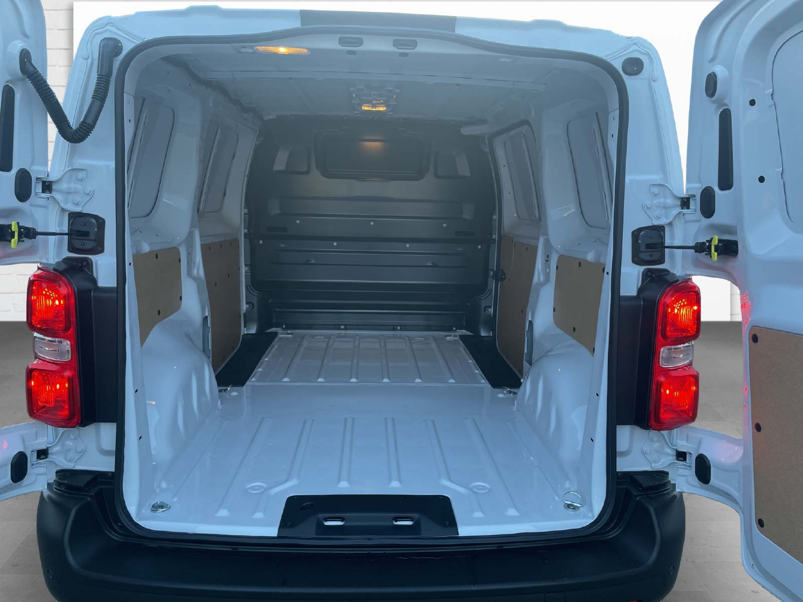 Opel Vivaro Cargo 2.2 D 150 S/S