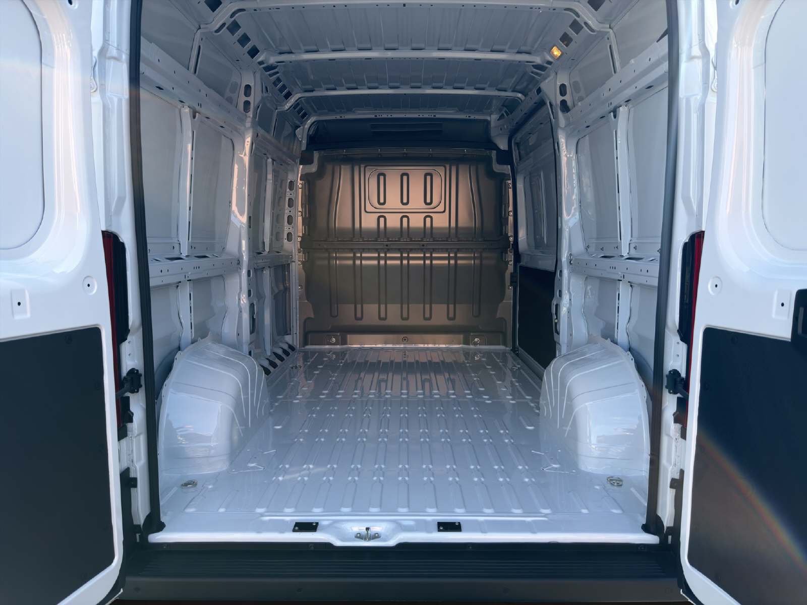 Opel Movano Kaw. 3.5 t L2 H2 2.2 TD 140