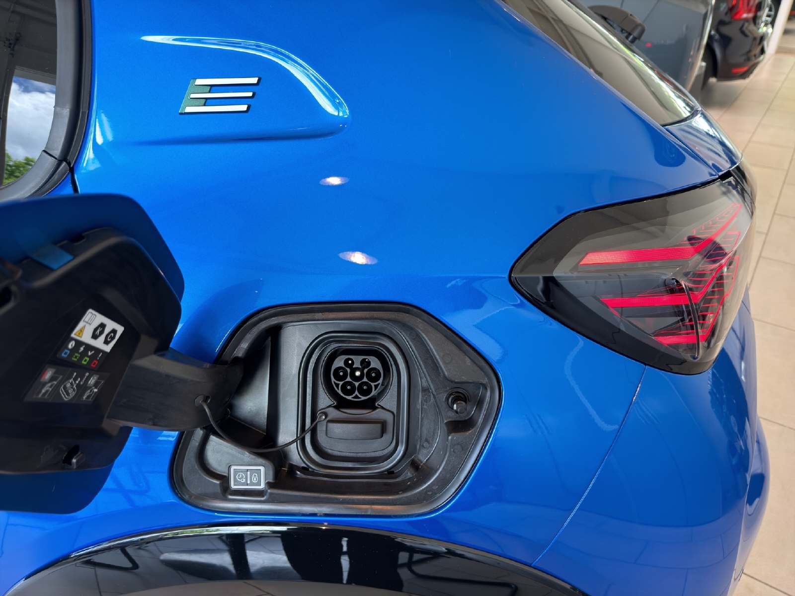 Peugeot 208 e-GT