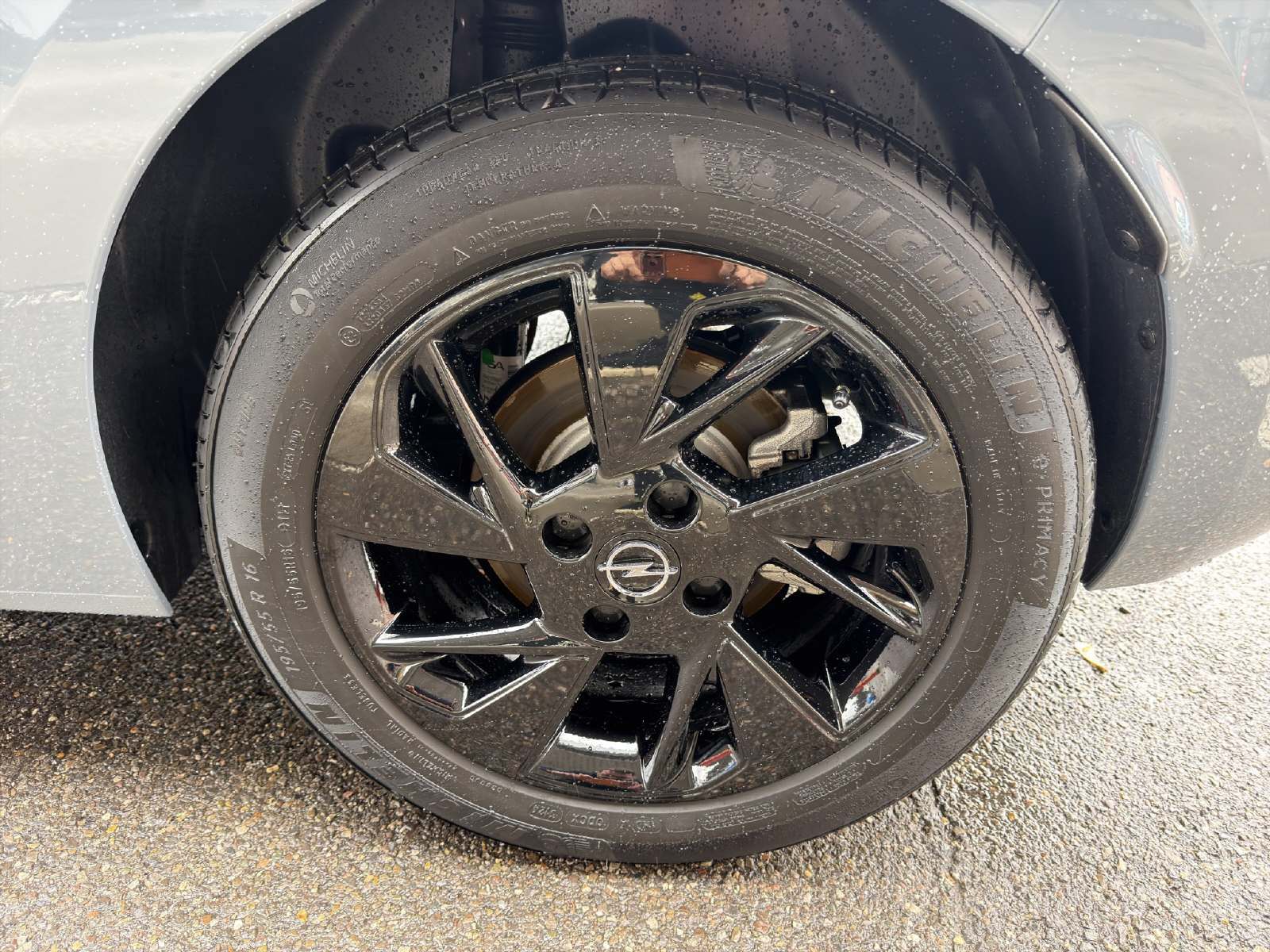 Opel Corsa-e 156 GS