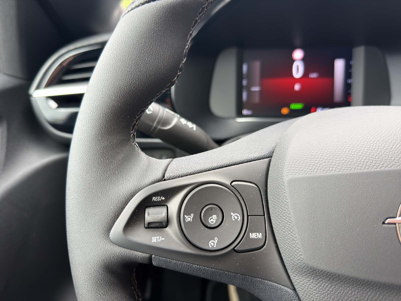 Opel Corsa-e 156 GS