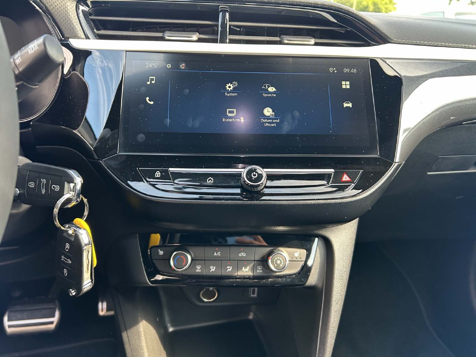 Opel Corsa 1.2 T Hybrid Viva