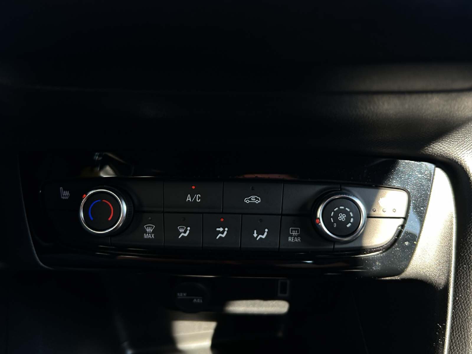 Opel Corsa 1.2 T Hybrid Viva