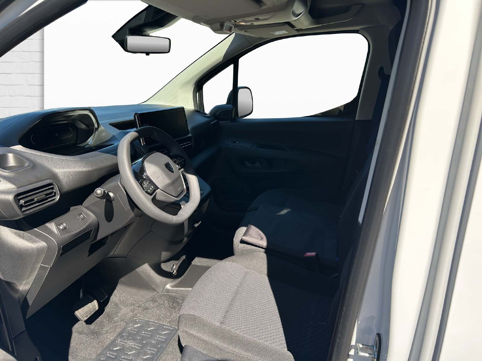 Peugeot e-Partner Kaw. 800 Standard 50 kWh