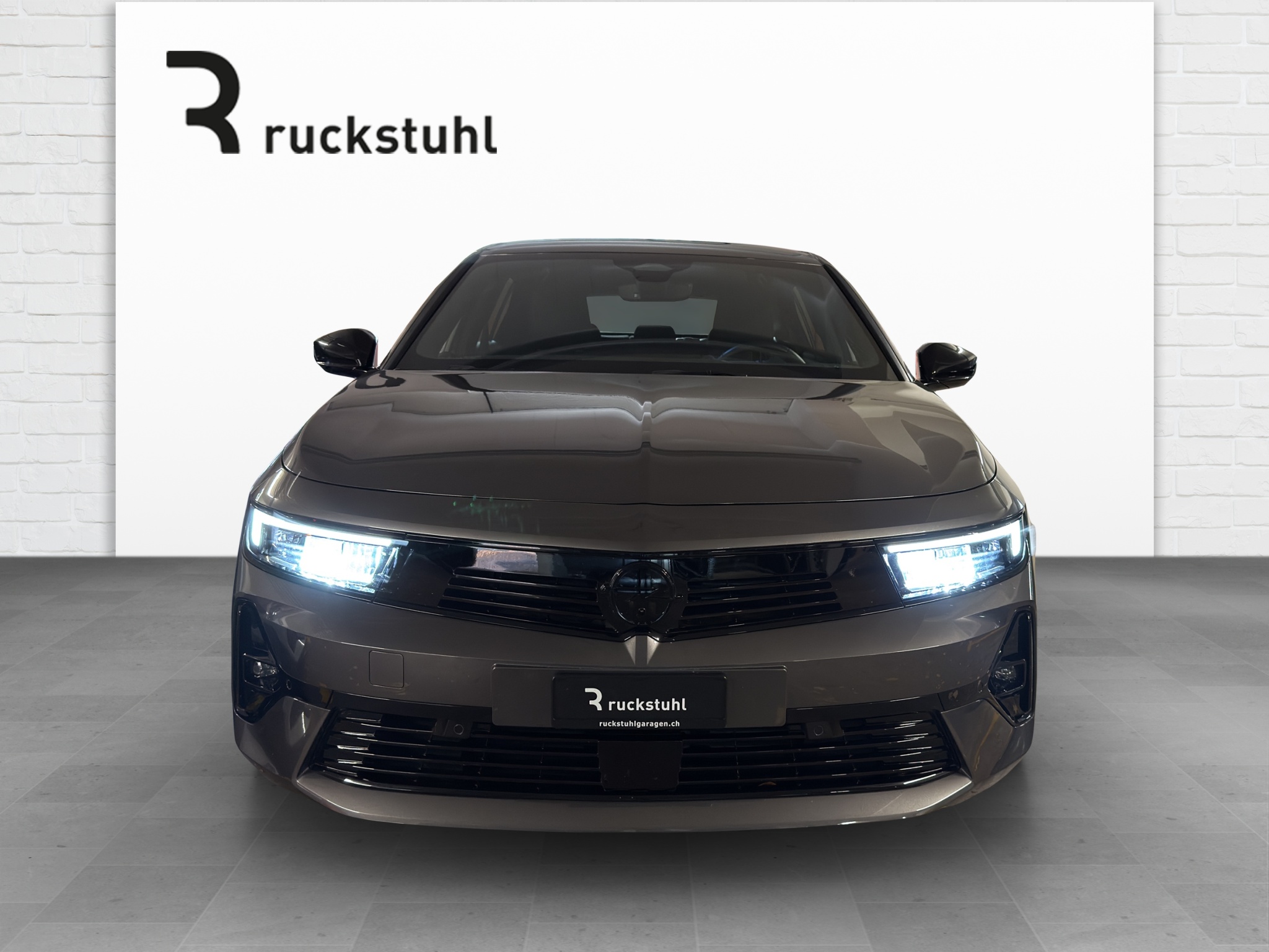 Opel Astra 1.2 T 130 Swiss Plus