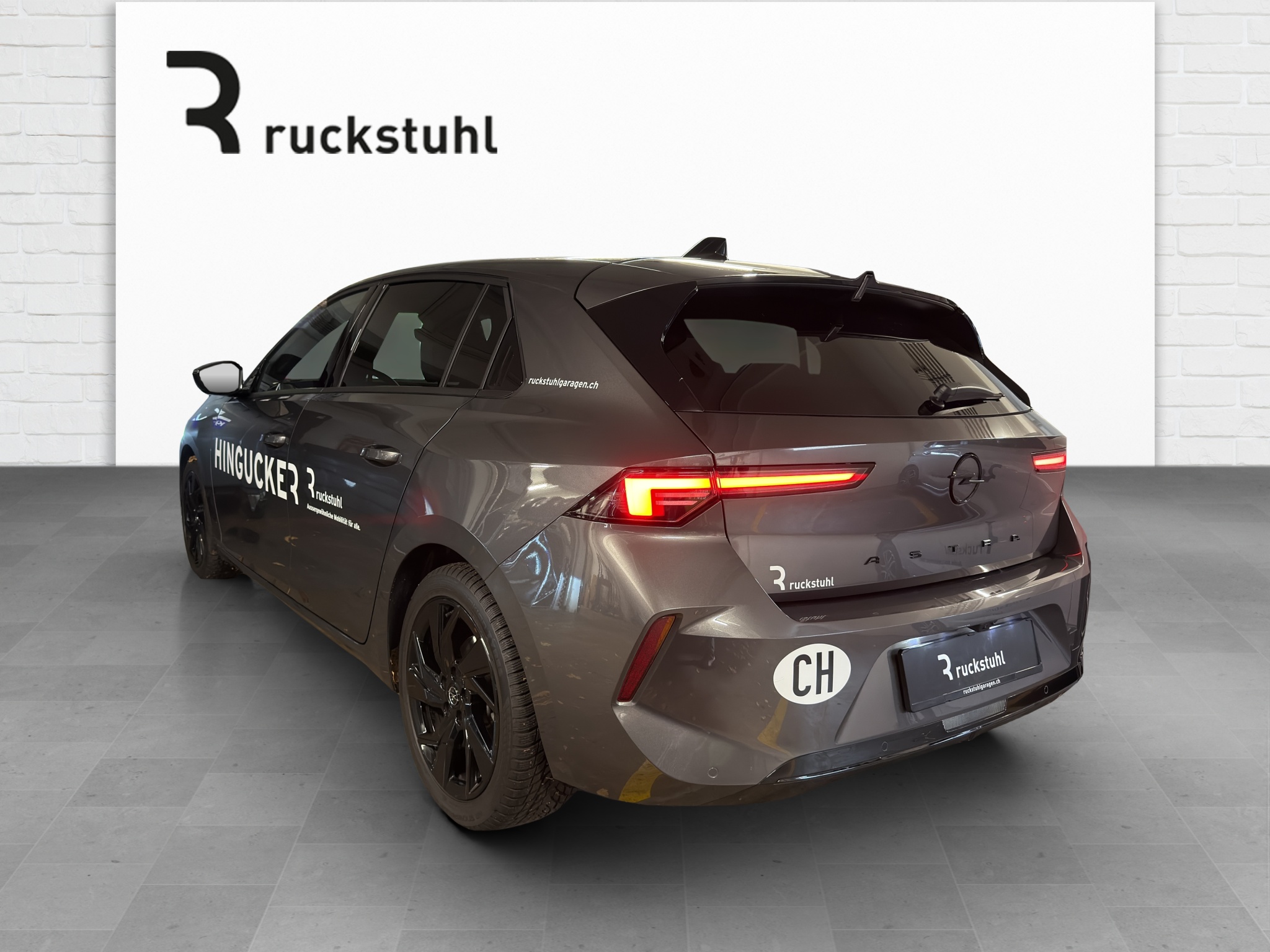 Opel Astra 1.2 T 130 Swiss Plus