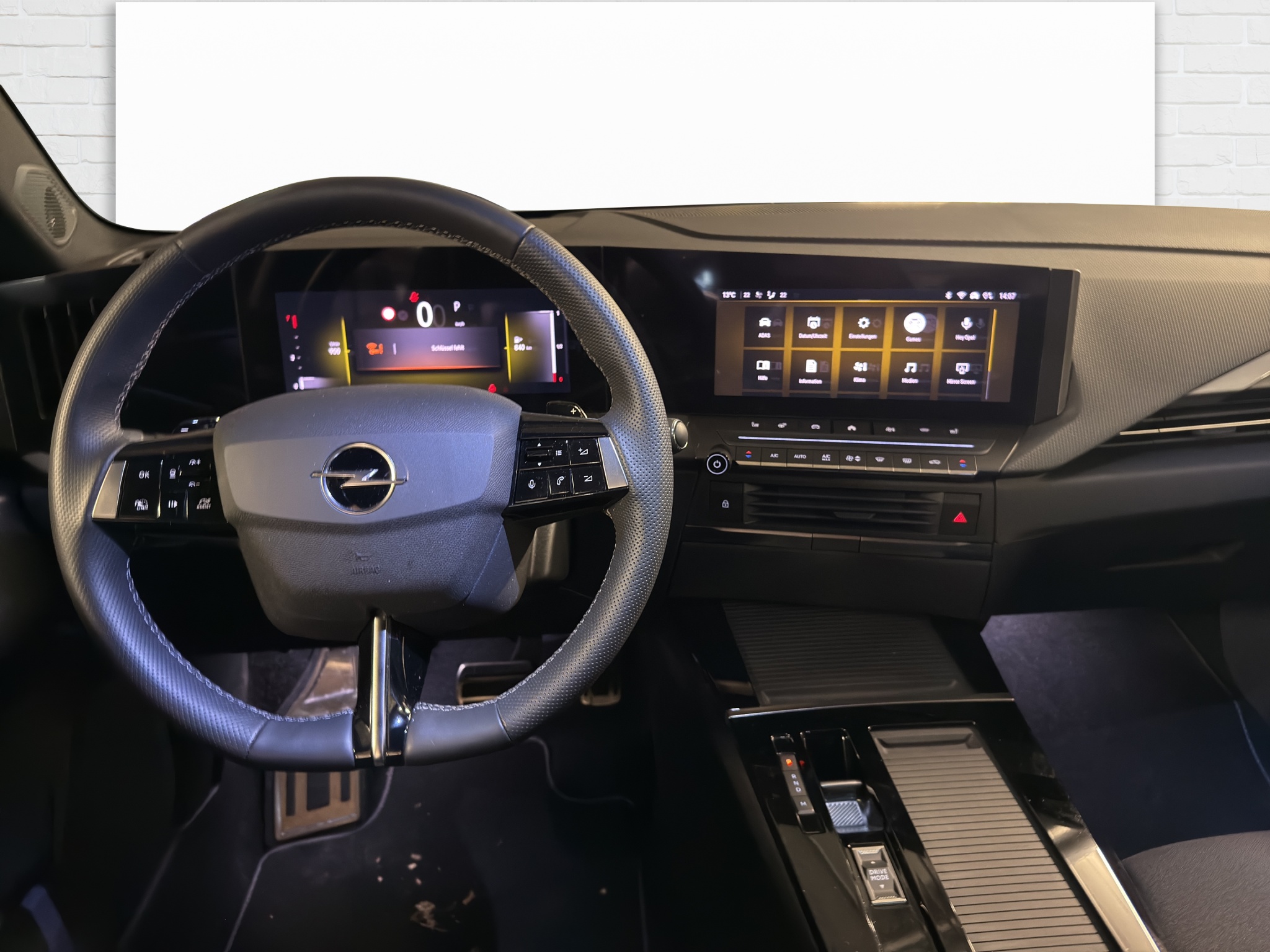 Opel Astra 1.2 T 130 Swiss Plus